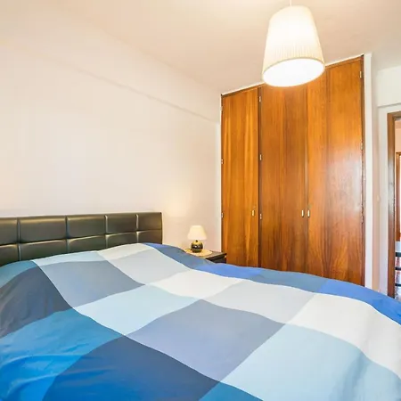 Апартаменты Quiet & Comfortable 1br